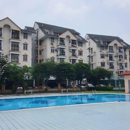Homestay Farah Tiara Duta Kondominium Ampang  Exterior photo